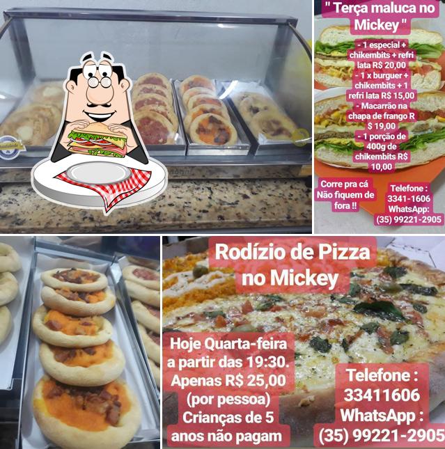 Mickey Lanches