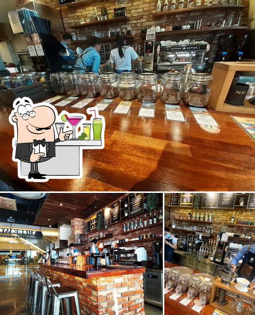 Blue Wonder Coffee & Bean Roastery, Pasig, 3F Estancia Mall