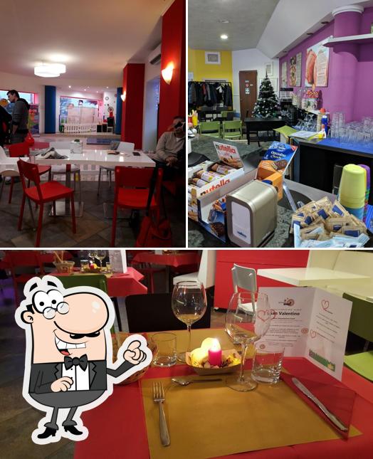 Siediti a un tavolo di Ristorante El Born Family & Friends