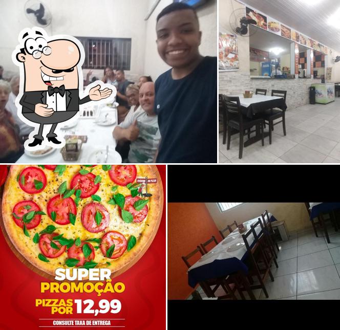 Look at this picture of Esquina da Pizza