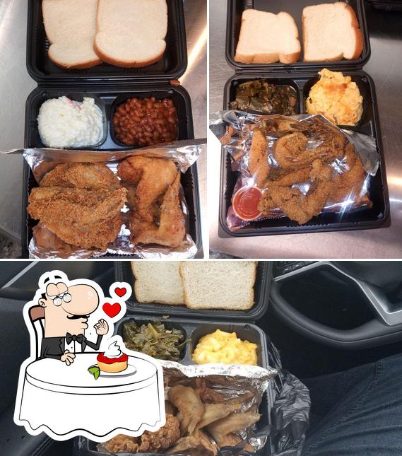 Dunbar's BBQ Restaurant in Fort Wayne Restaurant menu and reviews