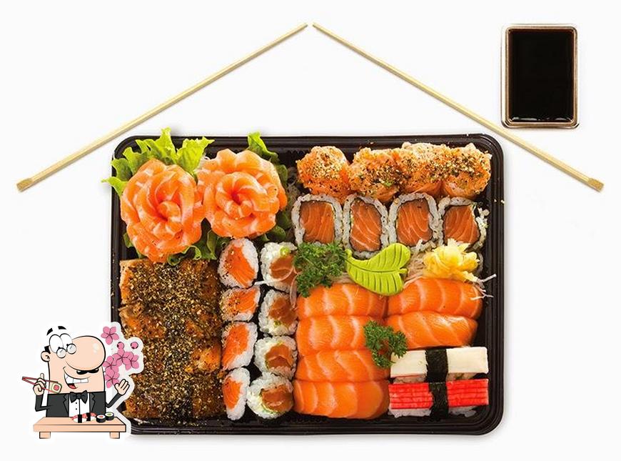 Peça diferentes opções de sushi