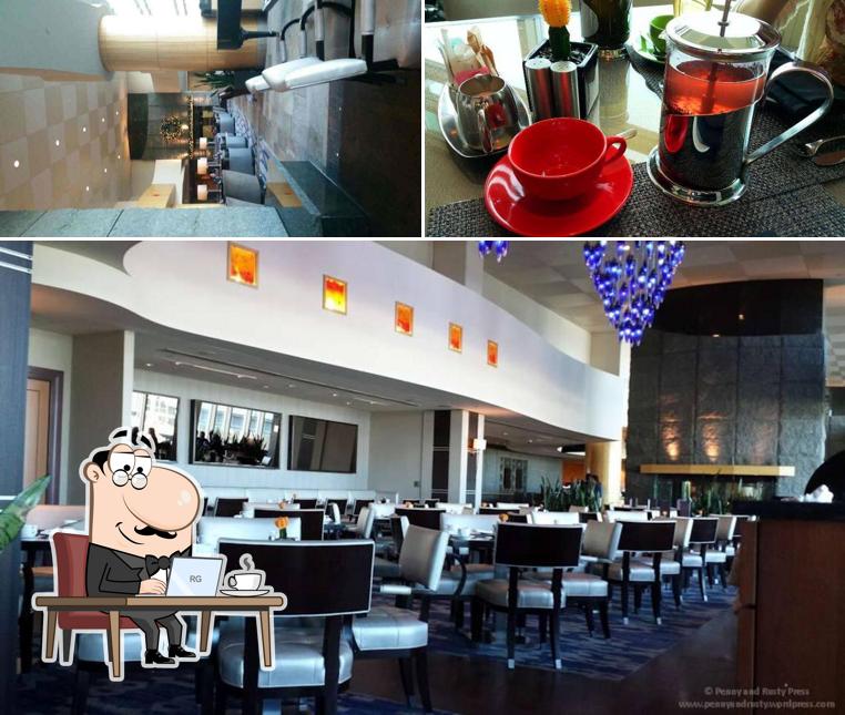 Jetside Lounge se distingue por su interior y bebida