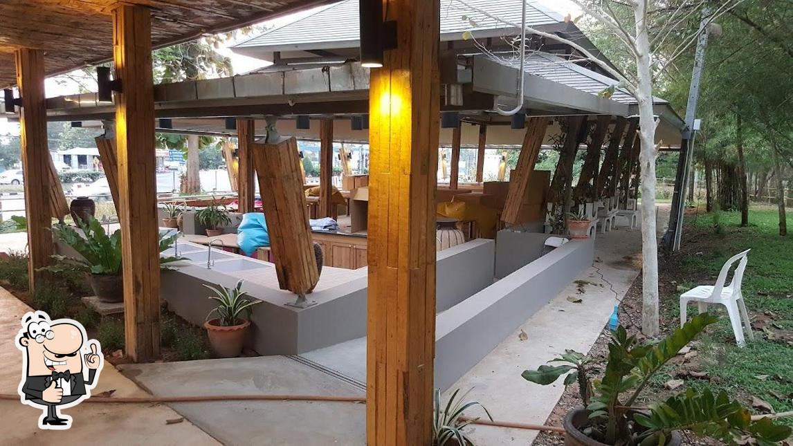 Grills House Kanchanaburi restaurant, Kanchanaburi, 168 หมู่.8 แยก แก่ง
