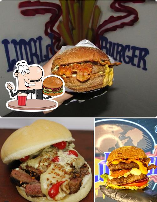 Experimente um hambúrguer no World Burger Taubaté