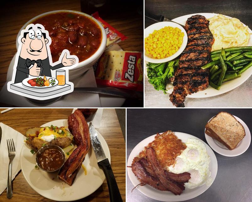 The Club Car Grille in Kalamazoo Restaurant menu and reviews