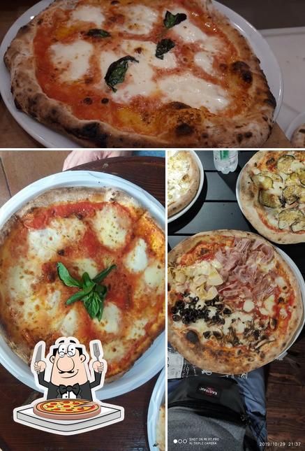 Probiert eine Pizza bei Totò Sapore