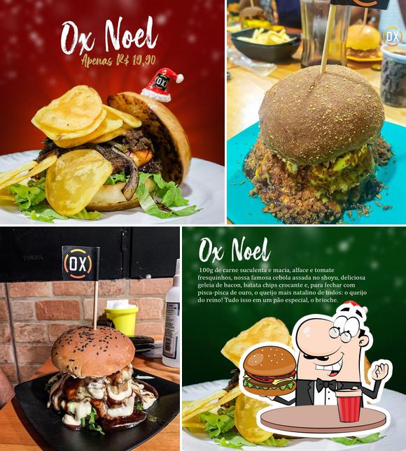 Try out a burger at Ox Burguer - Prazeres