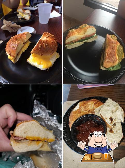 Straight From New York Bagels in North Naples Restaurant menu and reviews