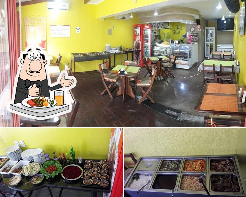 Dê uma olhada a imagem apresentando comida e interior no Restaurante e café Coffee Break