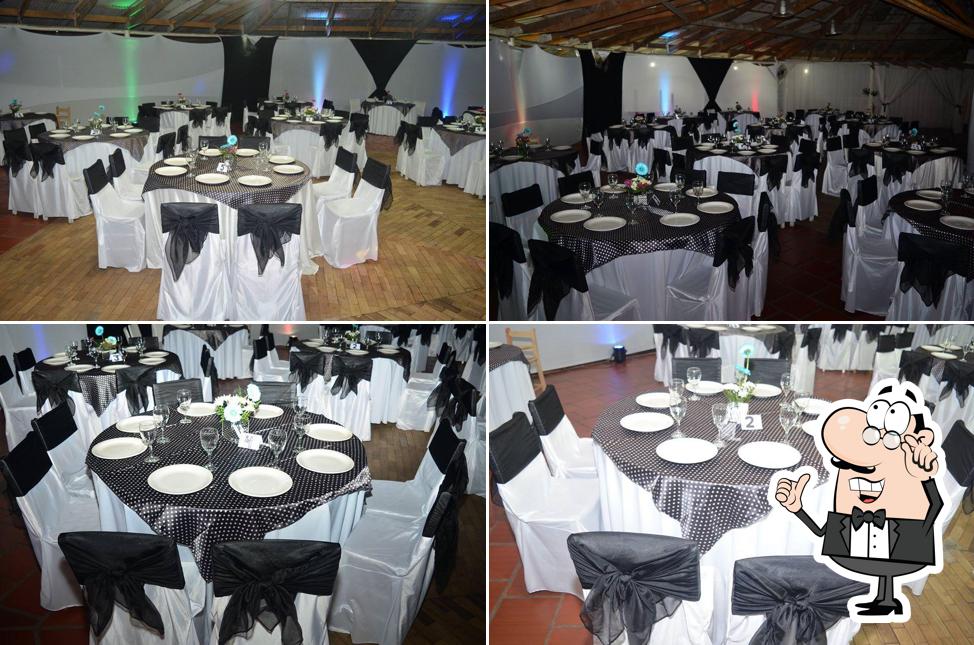 Veja imagens do interior do Tadia Eventos