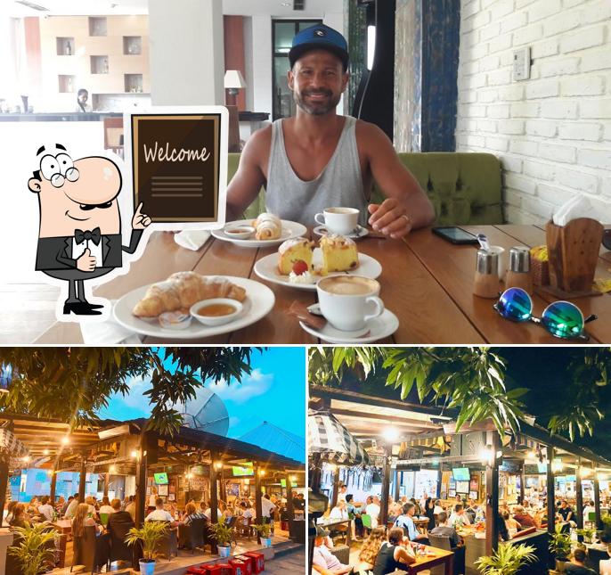 Mickey Sports Bar & Grill, Lembongan Restaurant menu and reviews