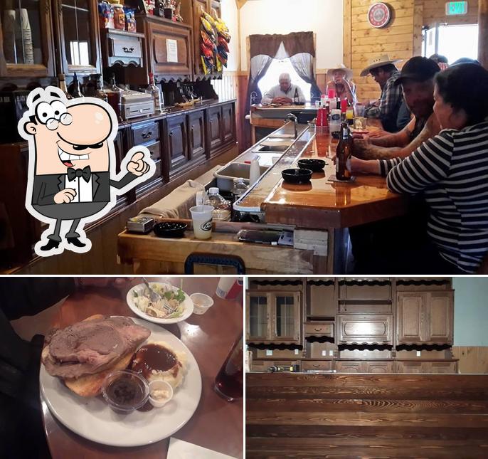 The Covered Wagon Restaurant & Lounge in Arco Restaurant reviews