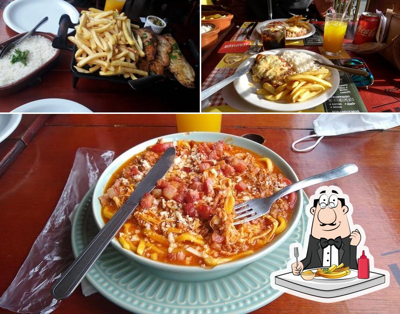 At Gato Seco restaurante you can enjoy French-fried potatoes