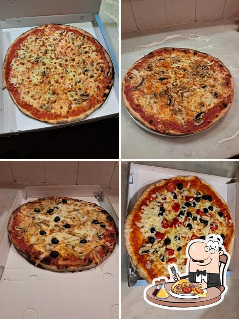 Scegli una pizza a Il Vecchio Salus -