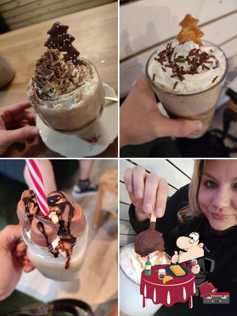 Le Petit Barista propose une variété de desserts