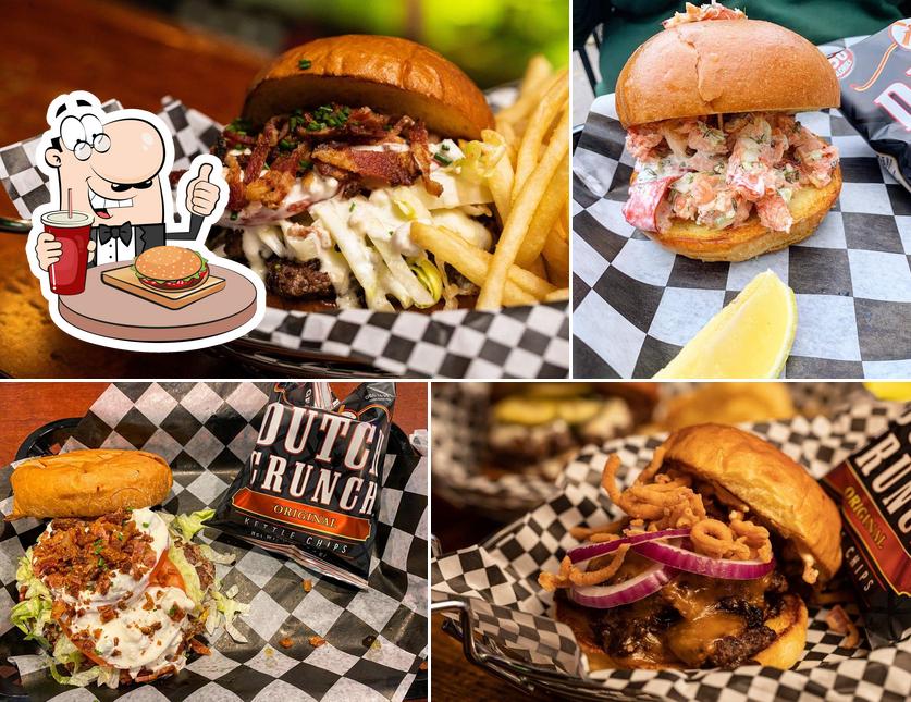 Burger Dive on Bay Street in Saint Paul Restaurant menu and reviews