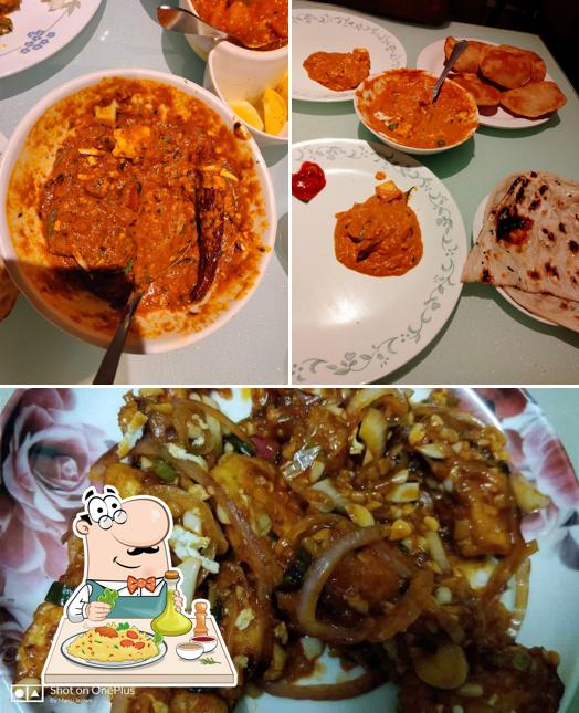 Food at New Modern Cafe