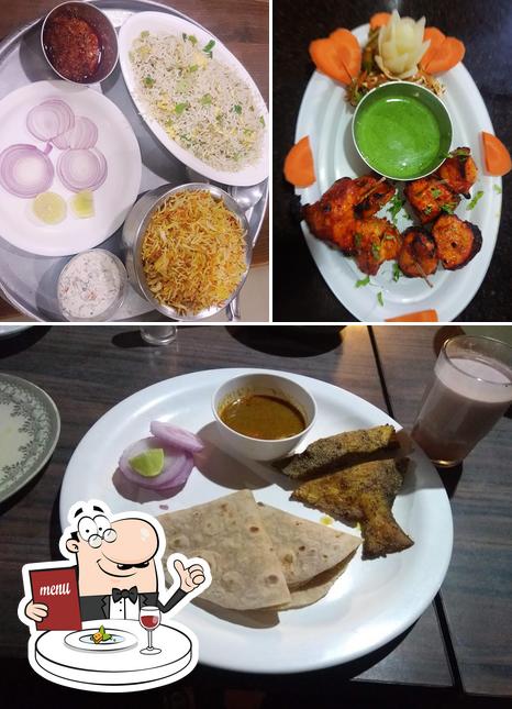 Hotel Vaibhav Family Restaurant, Bar & Lodging