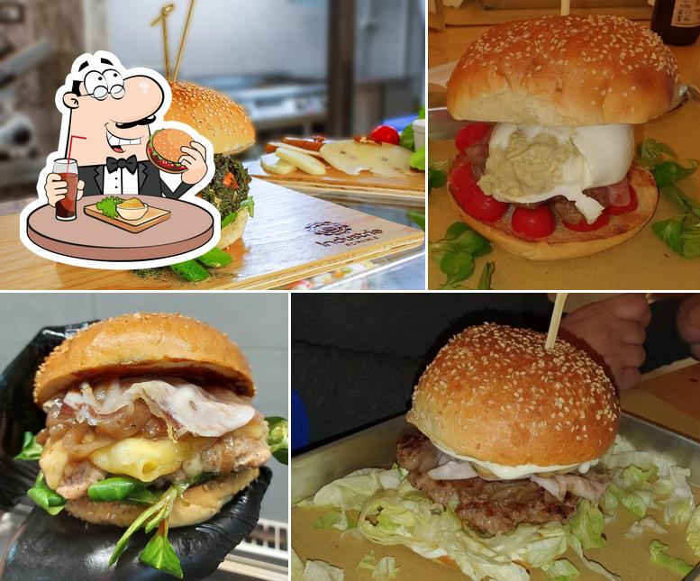 Prenditi un hamburger a Industrie Acireale