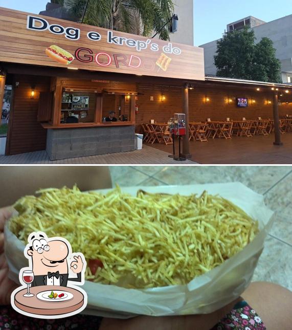 Comida em Dog e Krep's do Gordo