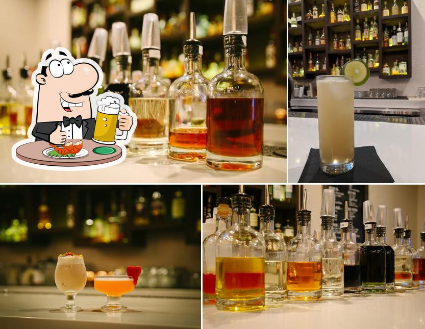 Labyrinth Bar & Kitchen in San Jose Restaurant menu and reviews