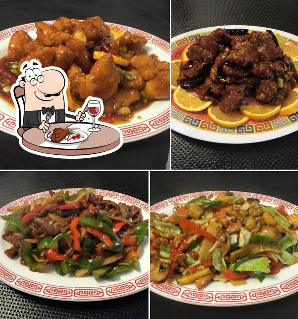 Try out meat meals at Peking Express