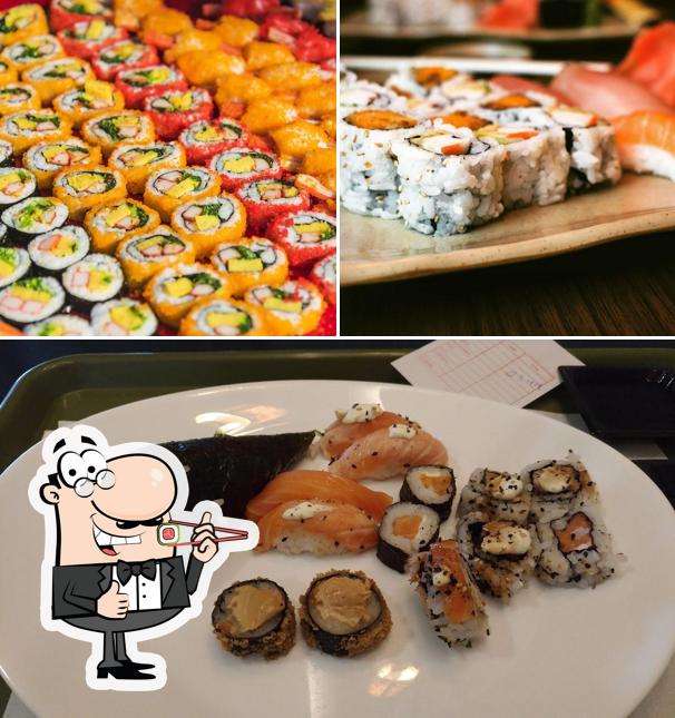 Peça diversas opções de sushi