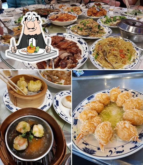 Food at Ming Tin B.V.明朝