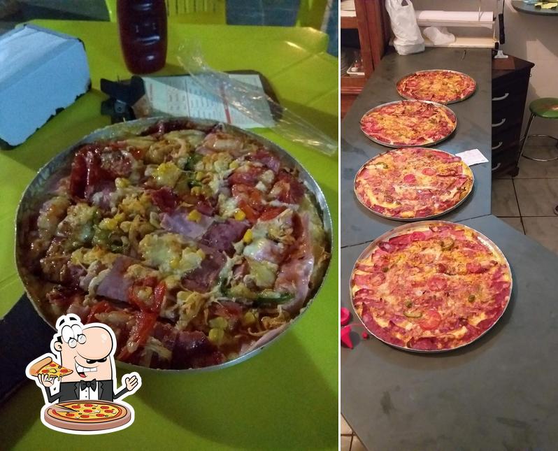 Consiga pizza no Pizzaria Massas Lukarelli