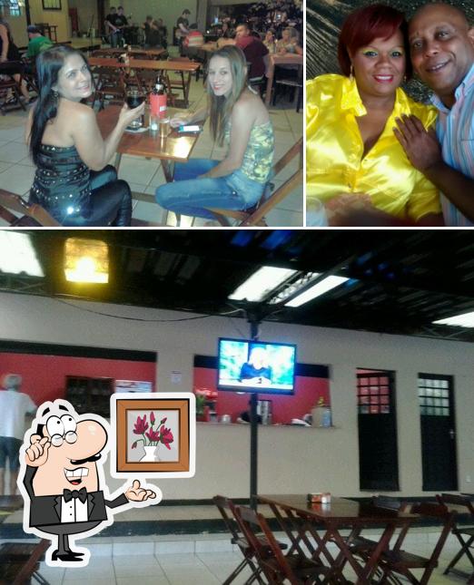 O interior do Brothers Bar