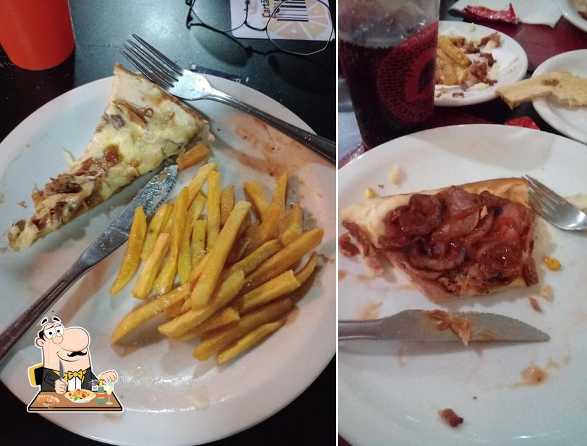 Comida em Pizzaria Nona Pinna