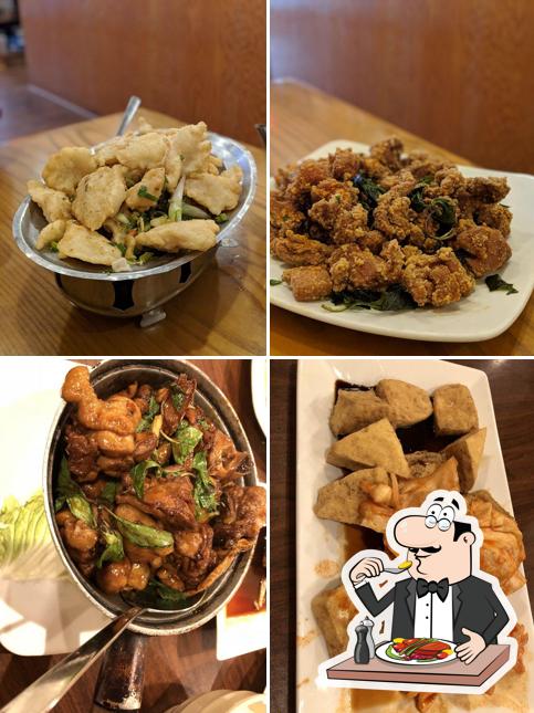 Еда в "Taipei Cafe"