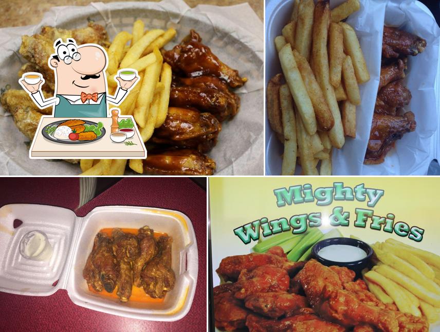 Mighty Wings, 2330 Fortune Rd in Kissimmee Restaurant menu and reviews
