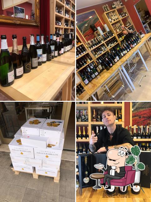L'intérieur de Enoteca Taddei