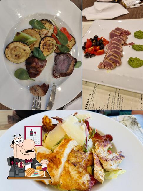 Order meat meals at Restaurant Lanterna