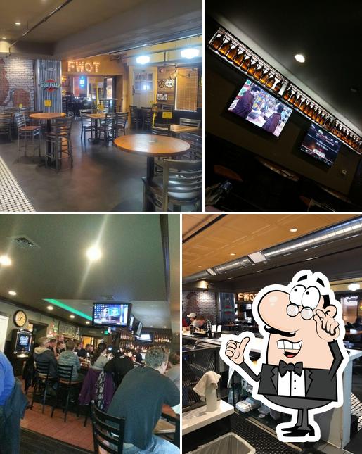 Fingers Wings & Other Things, 107 Ridge Pike in Conshohocken