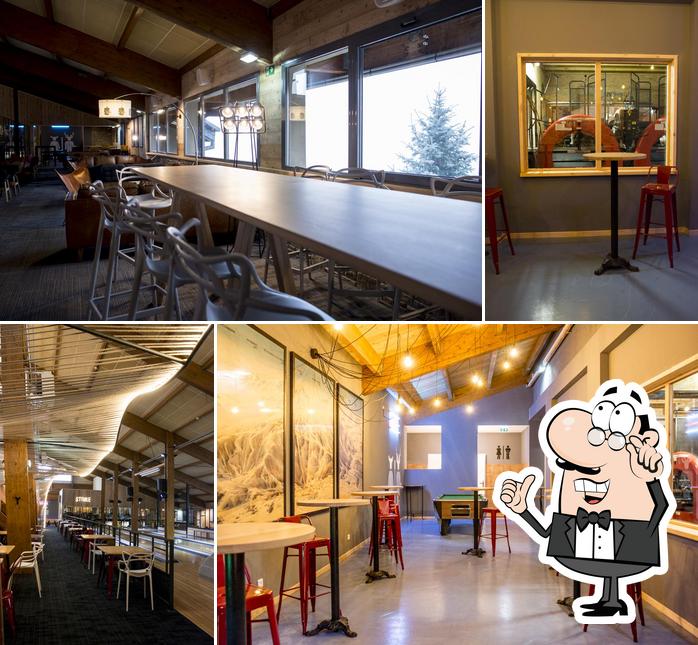 L'intérieur de Le Bowling Bibiche : Bowling / Bar / Restaurant / jeux d'arcades / dj's le week-end