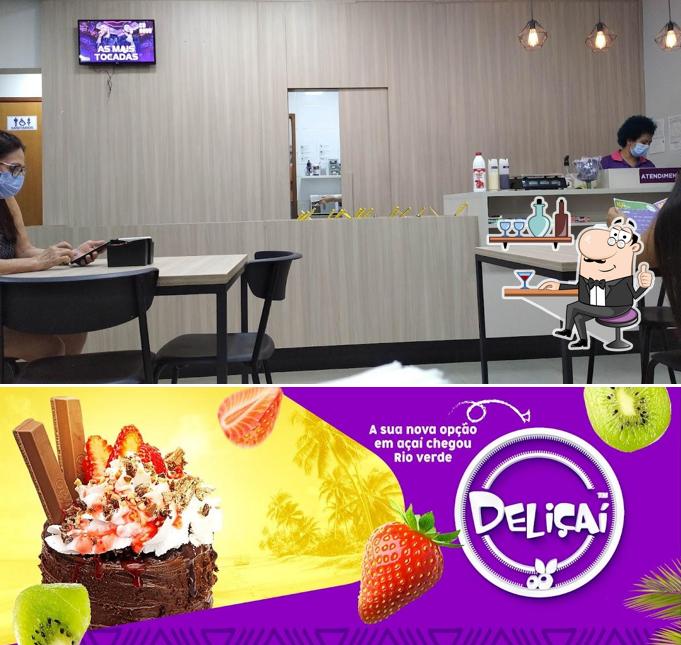 O interior do Deliçaí