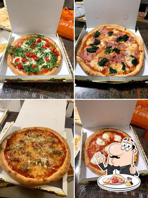 Probiert eine Pizza bei Pizzeria 4 Stagioni