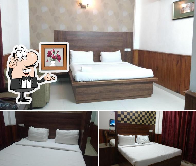 The interior of Red Apple Hotel