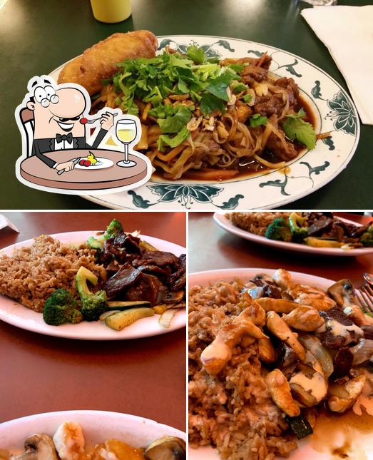 Hashi Japanese Grill, 462 N Cedar Bluff Rd in Knoxville Restaurant