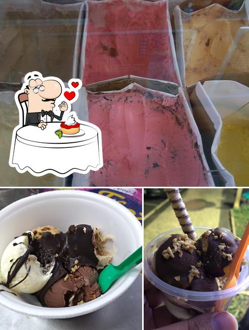 Sorveteria Estância serve uma escolha de pratos doces