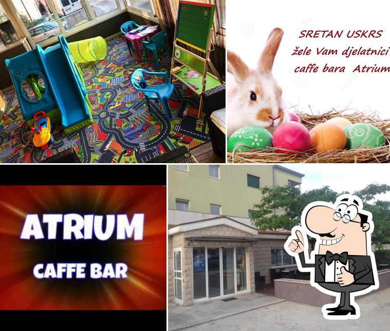 Atrium caffe bar