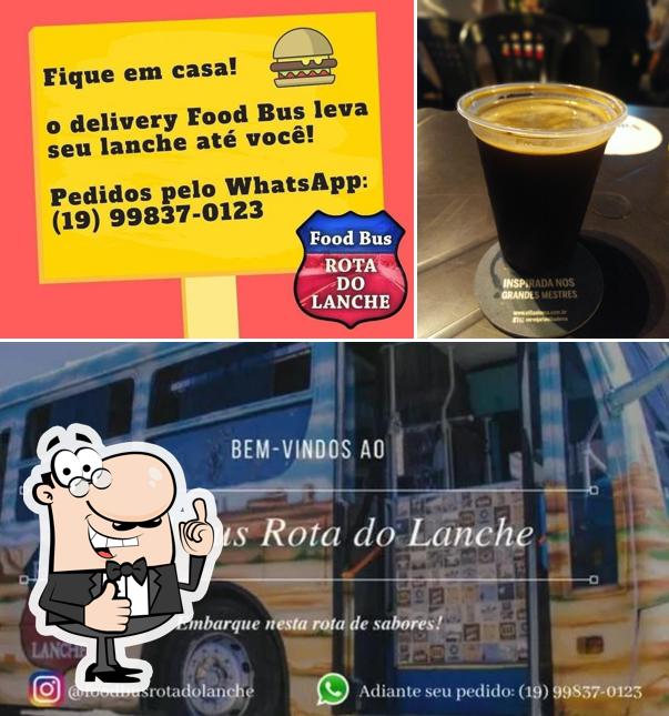 Look at this photo of Food Bus Rota do Lanche Araras