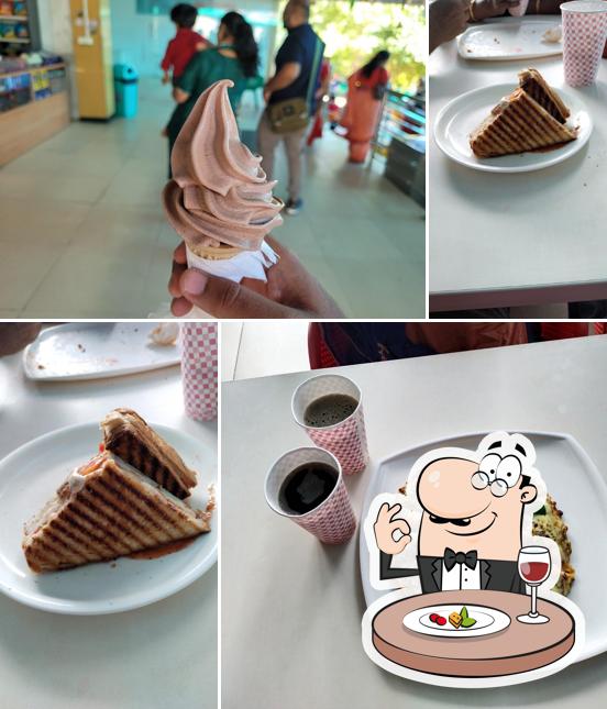 Utsav food court