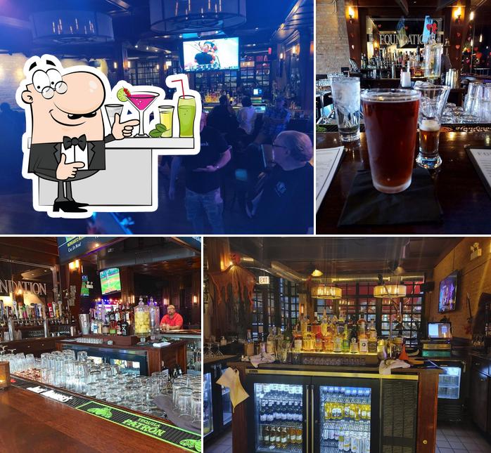 Foundation Tavern & Grille, 5007 W Irving Park Rd in Chicago