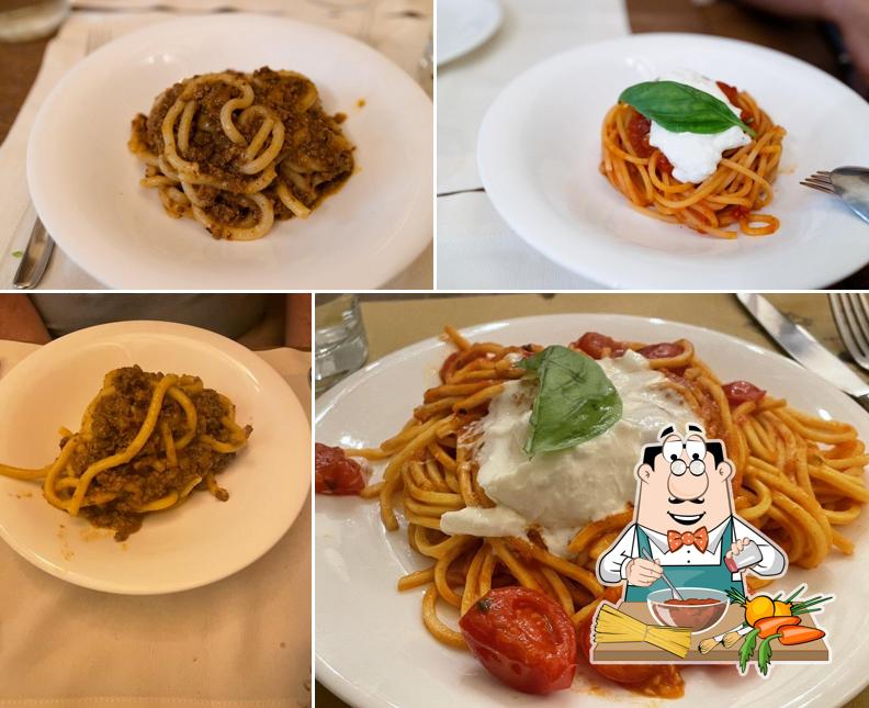 Spaghetti alla bolognese al Osteria Del Pavone