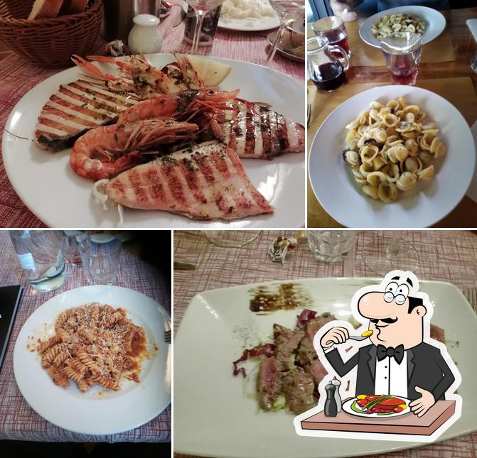 Platti al Trattoria Karkadè