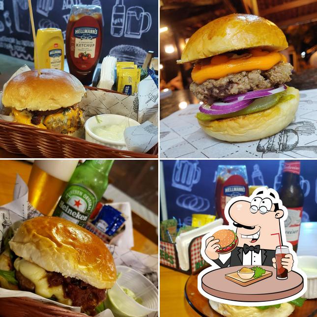 Deguste um dos hambúrgueres servidos no Dinners Burger